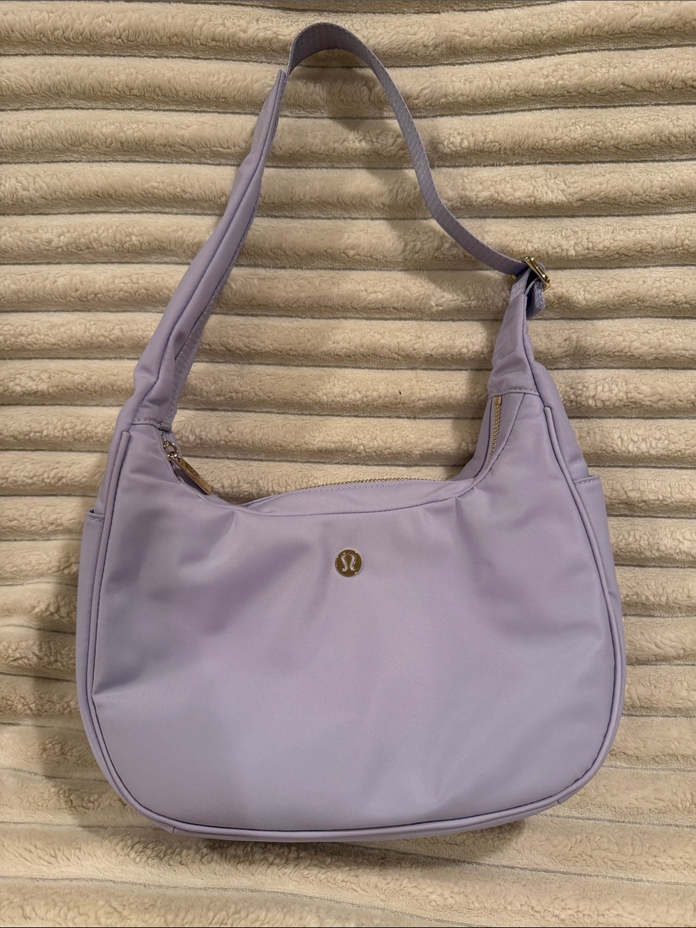 lululemon City Essentials Lavender/Frost Shoulder with Gold Finnish  Hardware